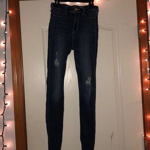 Hollister high waisted ripped jean/jegging